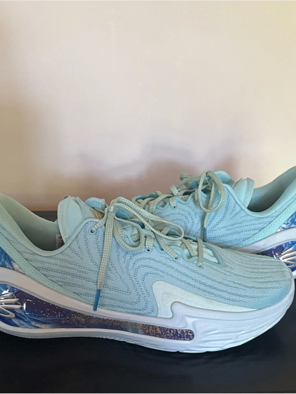 Men’s Steph CURRY 12 Pisces Athletic Sneakers - in Men’s size 11.5